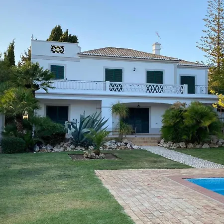 Villa Casa Madeira - Moradia Espacosa Com Piscina, Um Paraiso As Familias Lagos