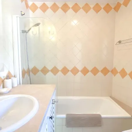 Villa Casa Madeira - Moradia Espacosa Com Piscina, Um Paraiso As Familias *