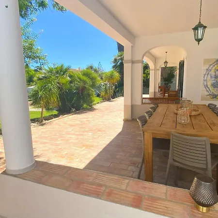 Villa Casa Madeira - Moradia Espacosa Com Piscina, Um Paraiso As Familias *