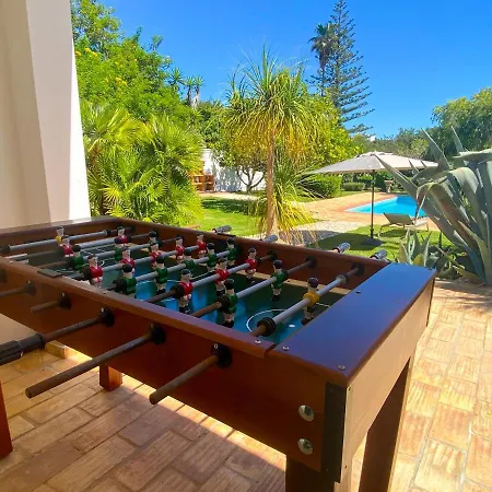 Casa Madeira - Moradia Espacosa Com Piscina, Um Paraiso As Familias * Lagos
