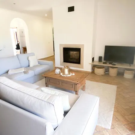 Casa Madeira - Moradia Espacosa Com Piscina, Um Paraiso As Familias Villa