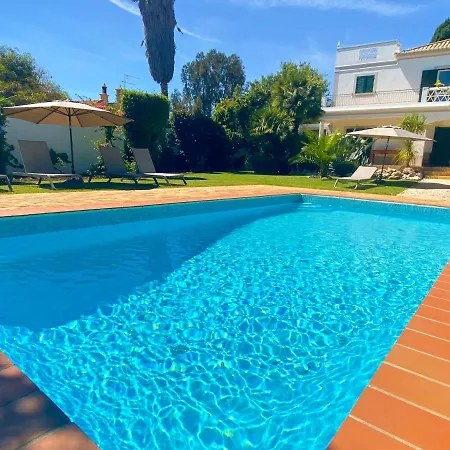 Casa Madeira - Moradia Espacosa Com Piscina, Um Paraiso As Familias Villa *
