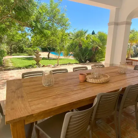 Casa Madeira - Moradia Espacosa Com Piscina, Um Paraiso As Familias Villa *